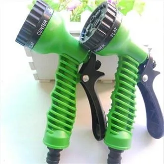 Nozzles for garden fertilization
